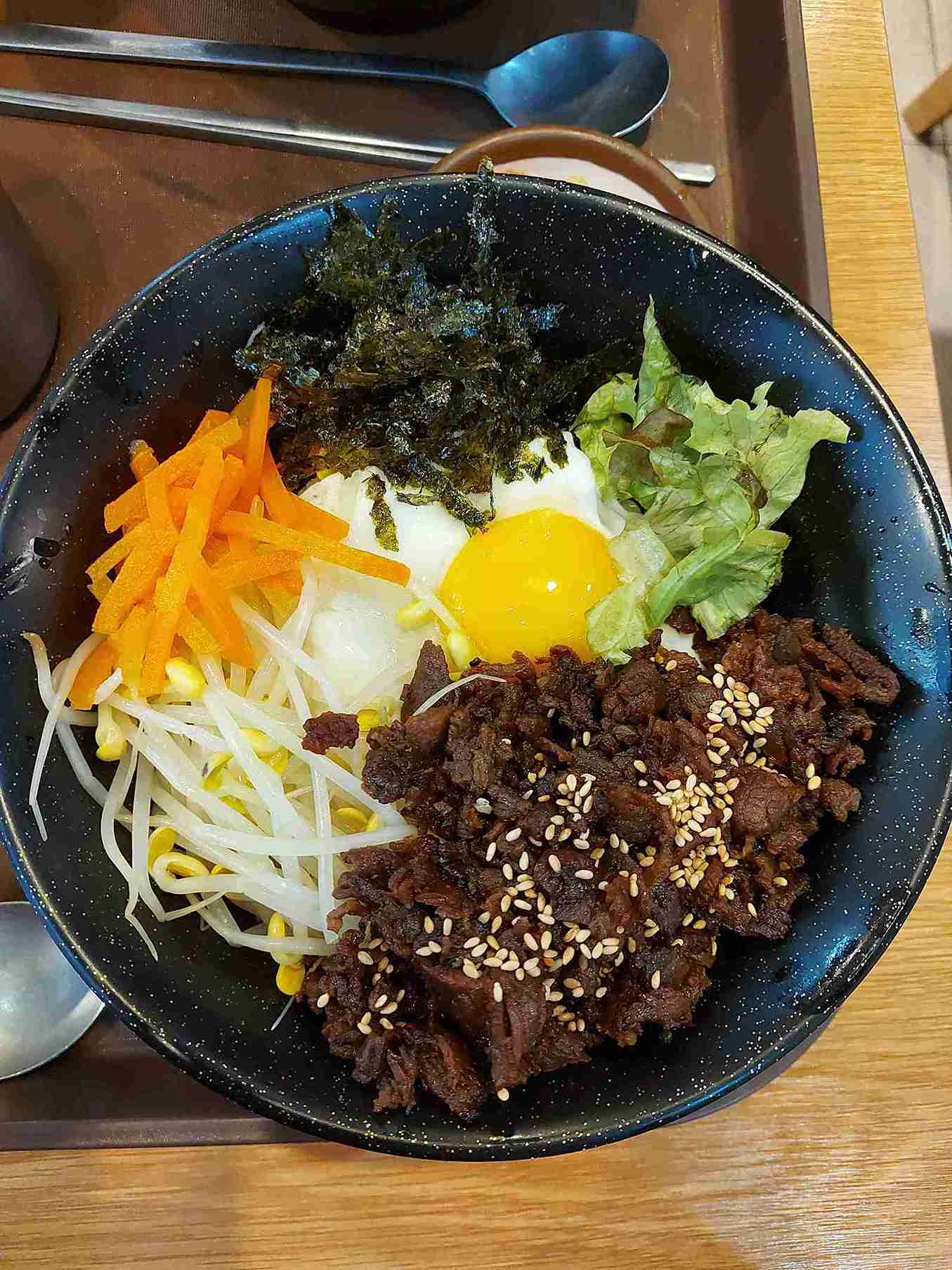 Must-Try Korean Foods: What to Eat on Your First Trip ! 🇰🇷
